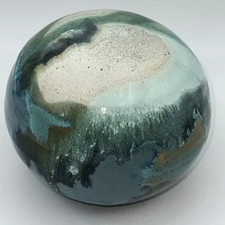 Boule décorative collection Nereia par hirunda ceramic
