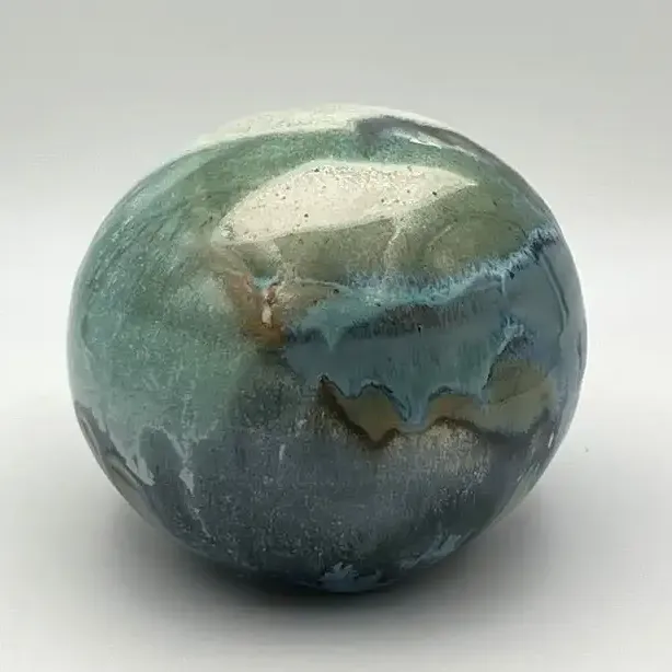 Boule décorative collection Nereia par hirunda ceramic